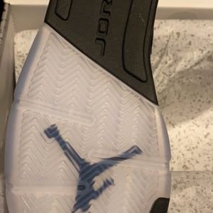 Jordan’s retro 5